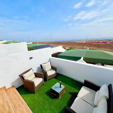 Dom wakacyjny With Sea View *